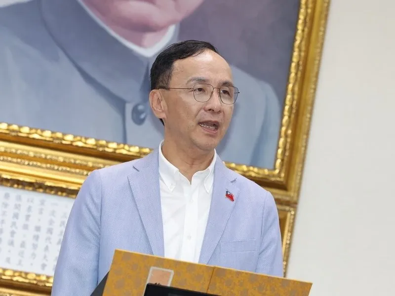 盧秀燕 傳朱立倫懇請接棒國民黨主席，現身投票回應核能議題 PTT FB
